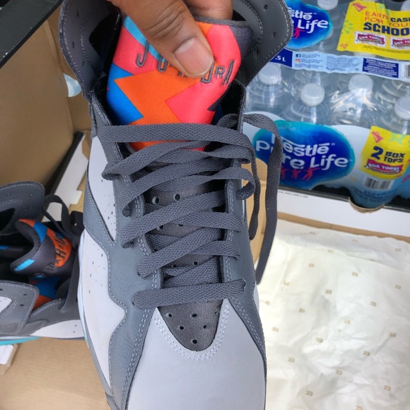 Retro 7 Jordan’s - Picture 3 of 3